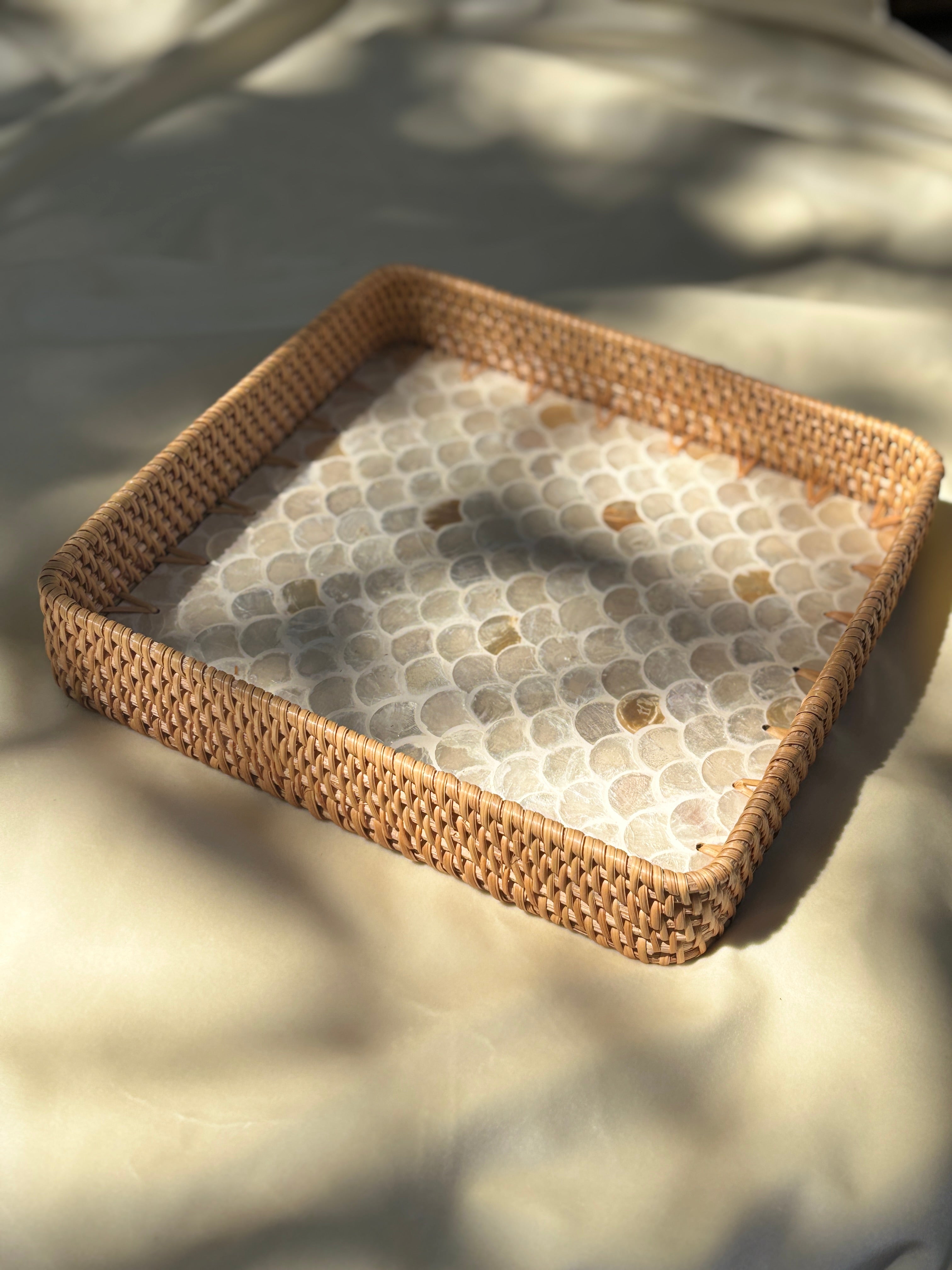 Oyster Artisanal Mother of Pearl Inlay Rattan Tray