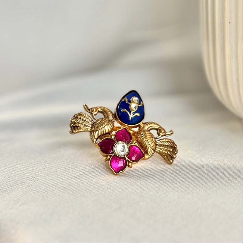 Regal statement ring