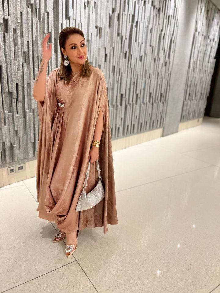 Alia Rose Gold Kaftan Dress - Ozel