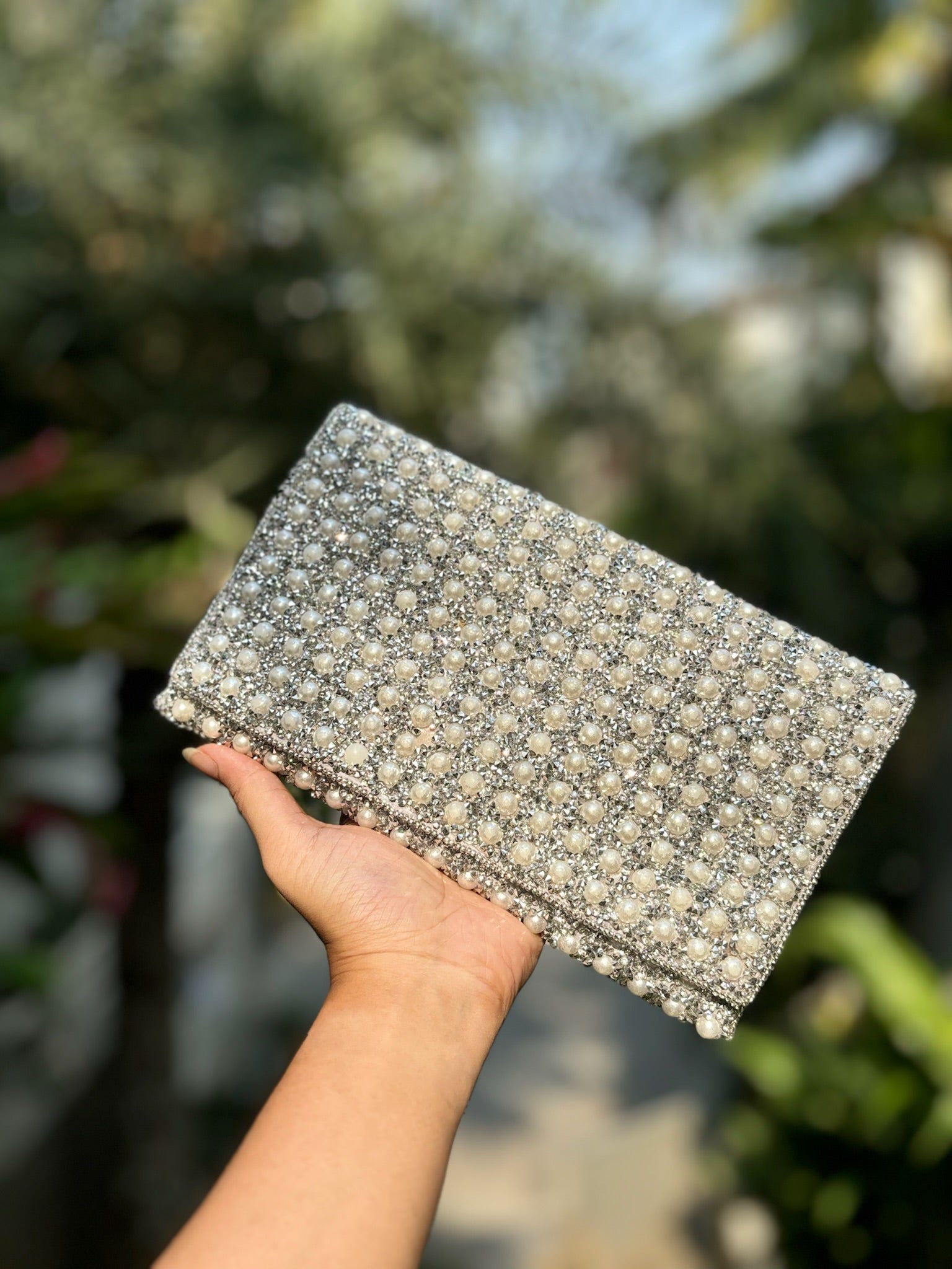 Pearly White Envelope Bag