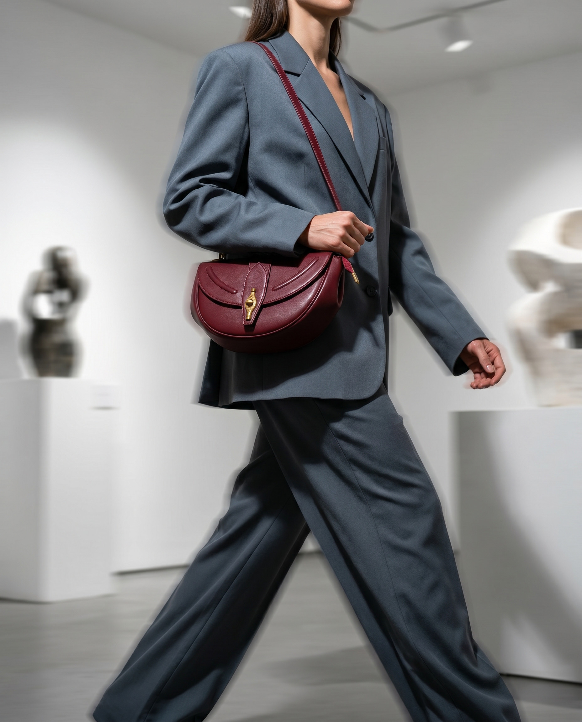 Cabernet Curve Bag