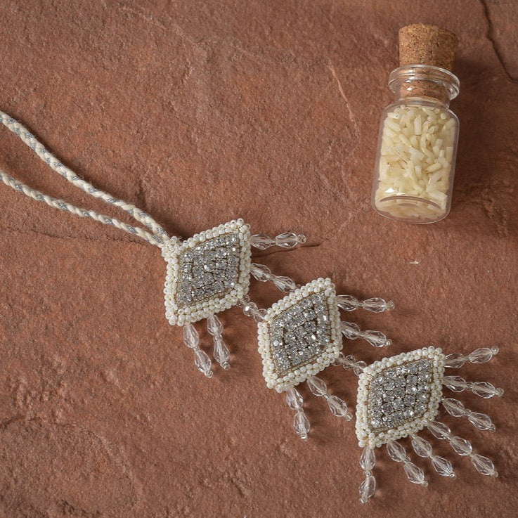 Shrey Rhinestone Barfi Rakhi Lumba - Ozel