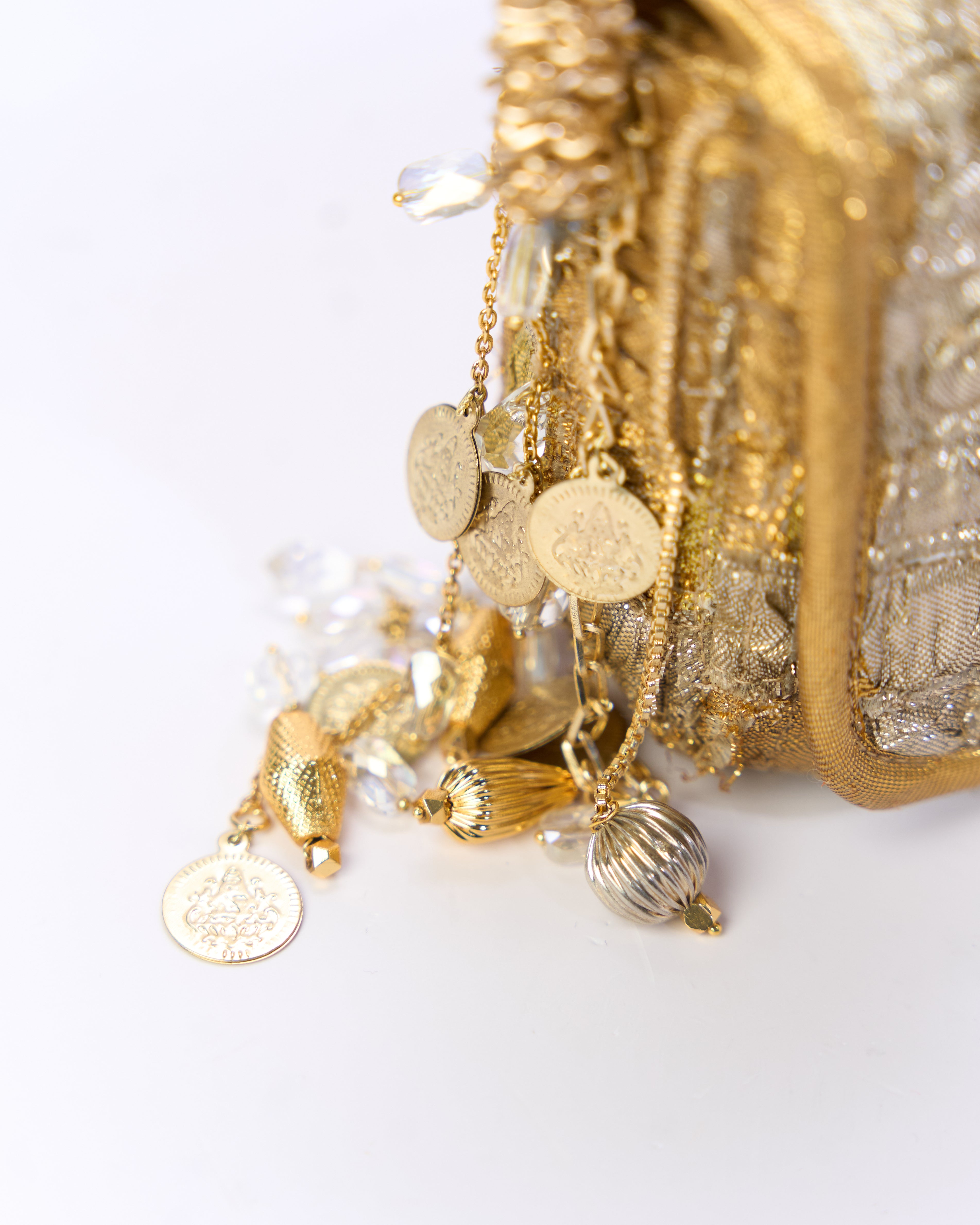 Deo Luxe Woven Flap Bag