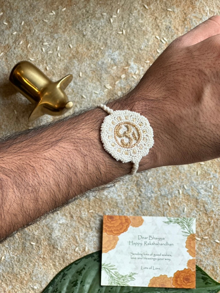 Abhishek Om Rakhi - Ozel