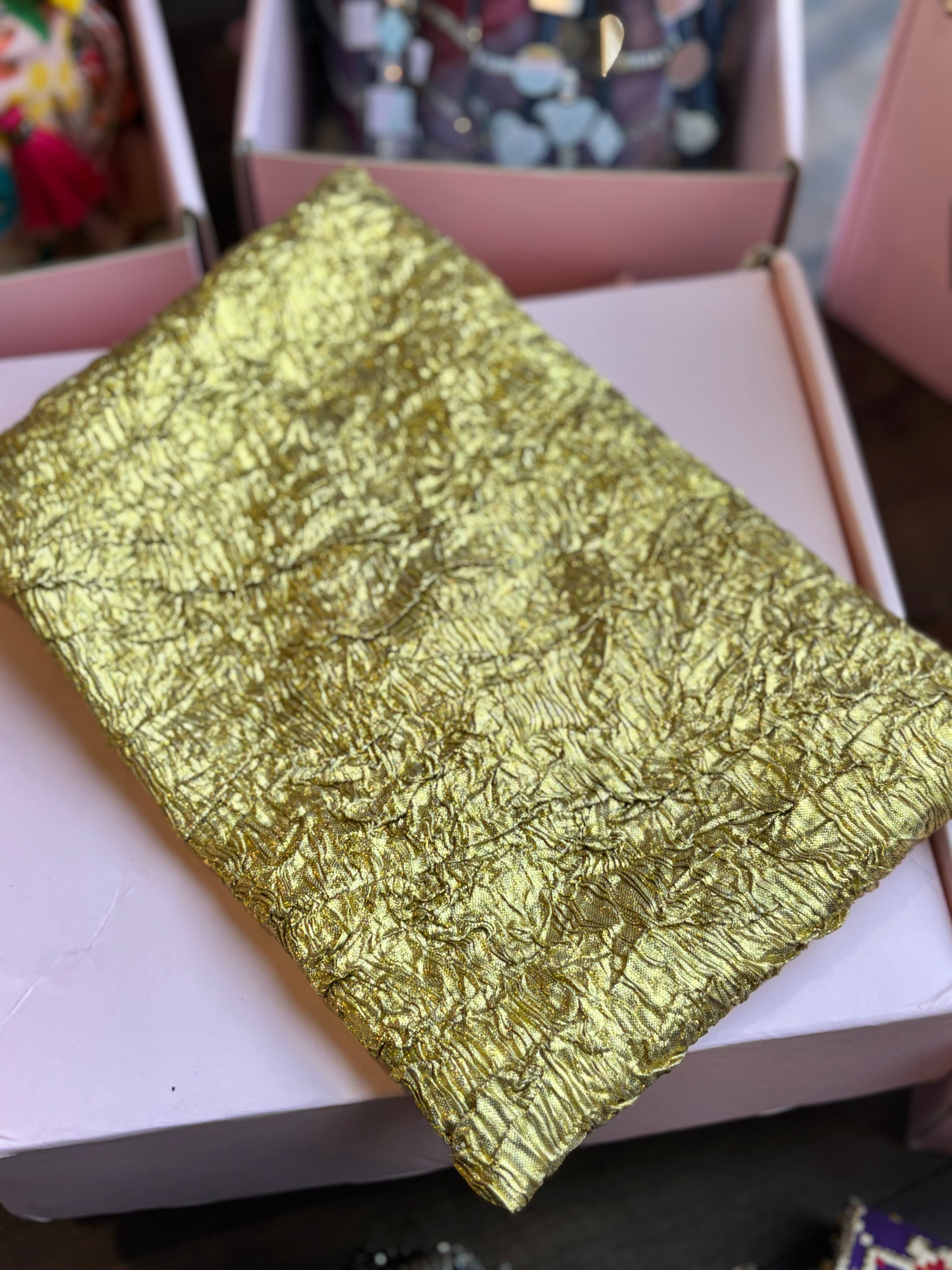 SAMPLE Gota envelope clutch