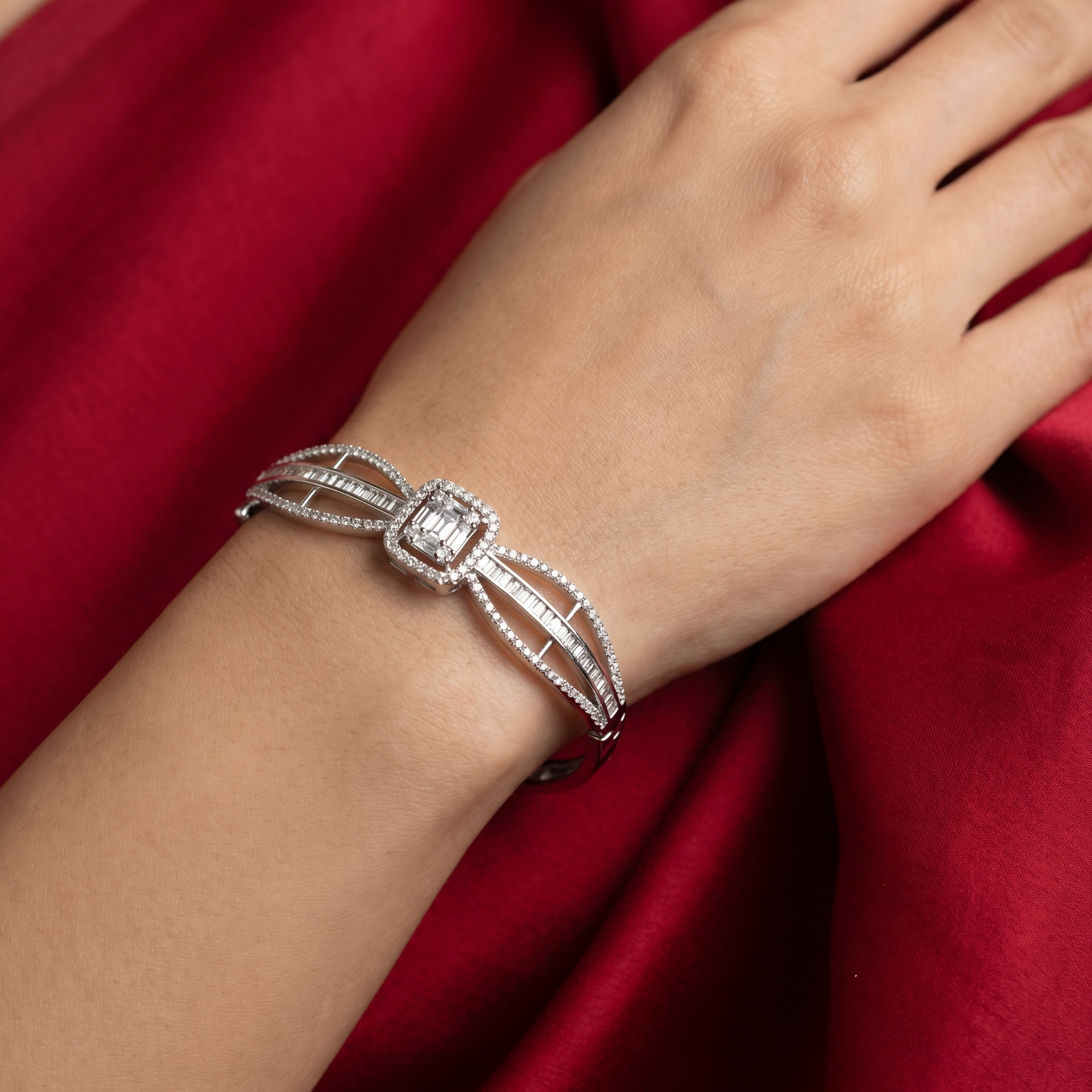 Meherika Diamond Knot Bracelet