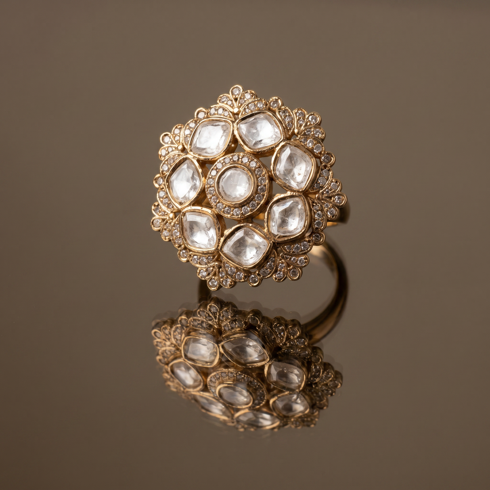 Top view of Tavishka kundan blossom statement ring — Ozel