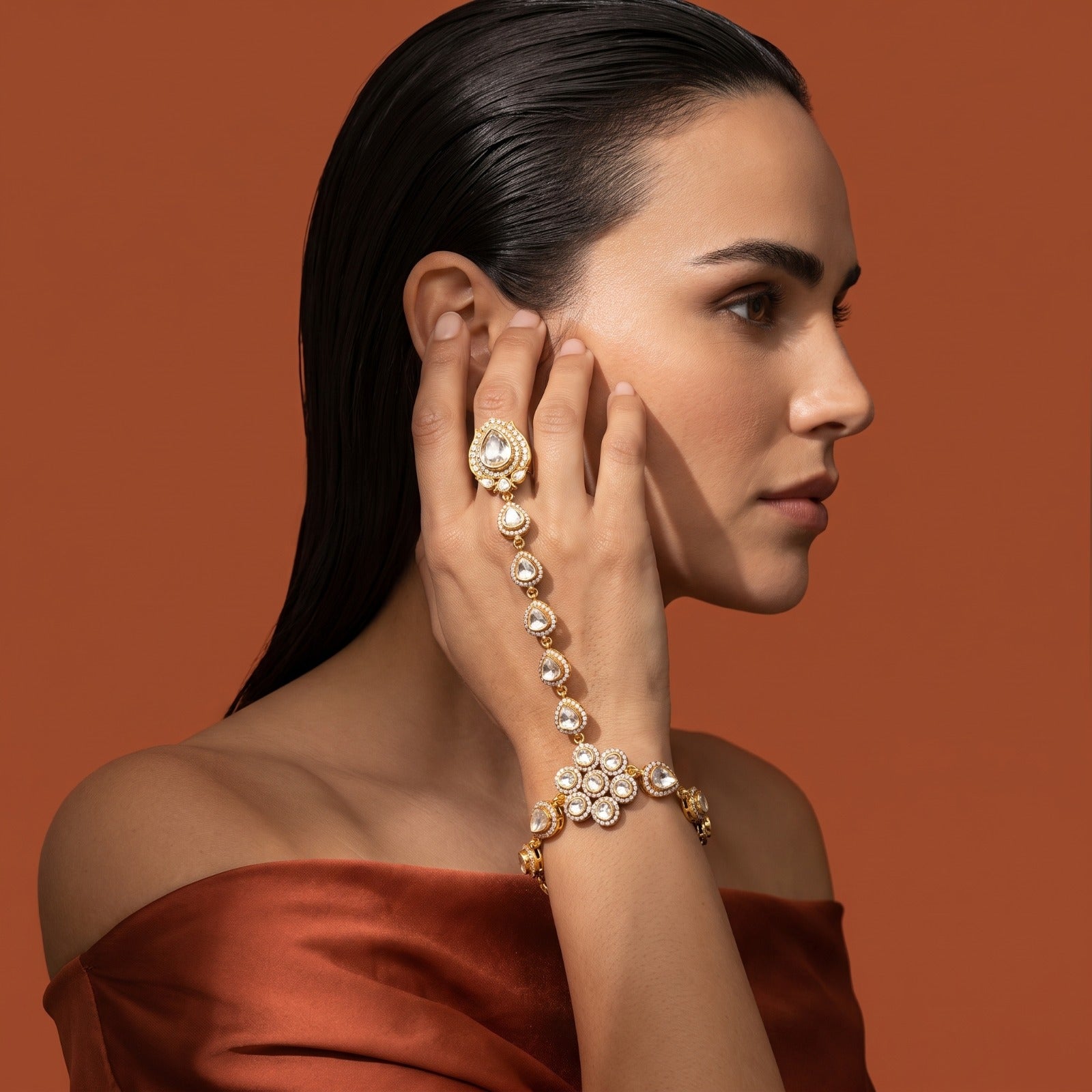 Vrishti Teardrop Bracelet