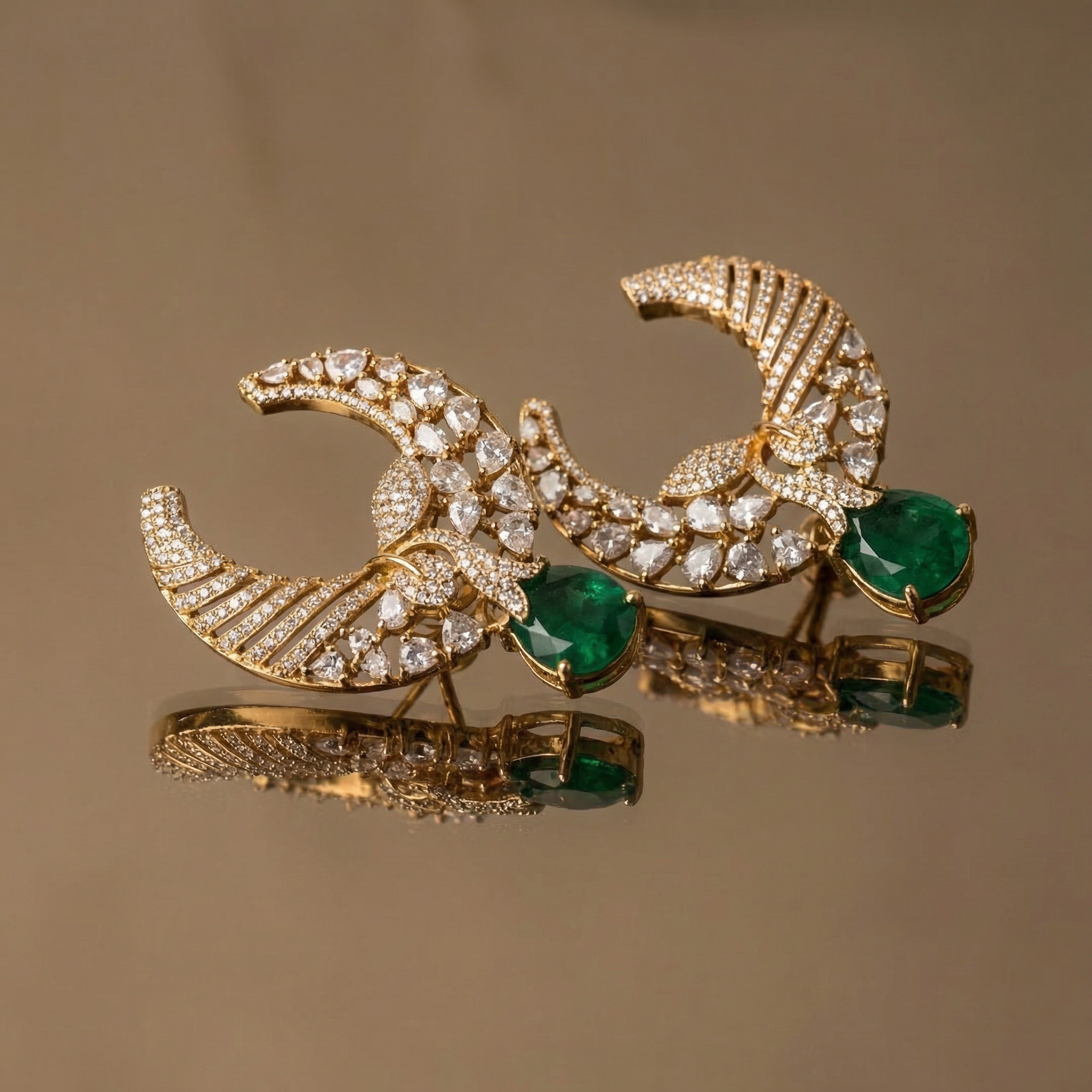 Aira Crescent Stud Earrings