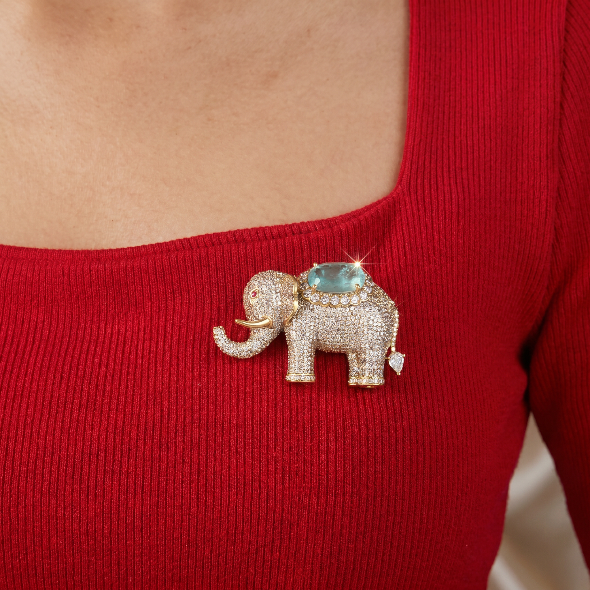 Aarvi Elephant Brooch