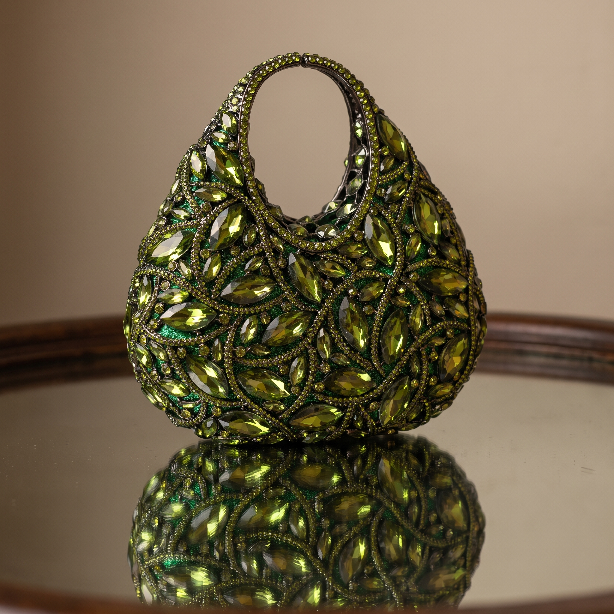 Tesoro Peridot Crystal Bag
