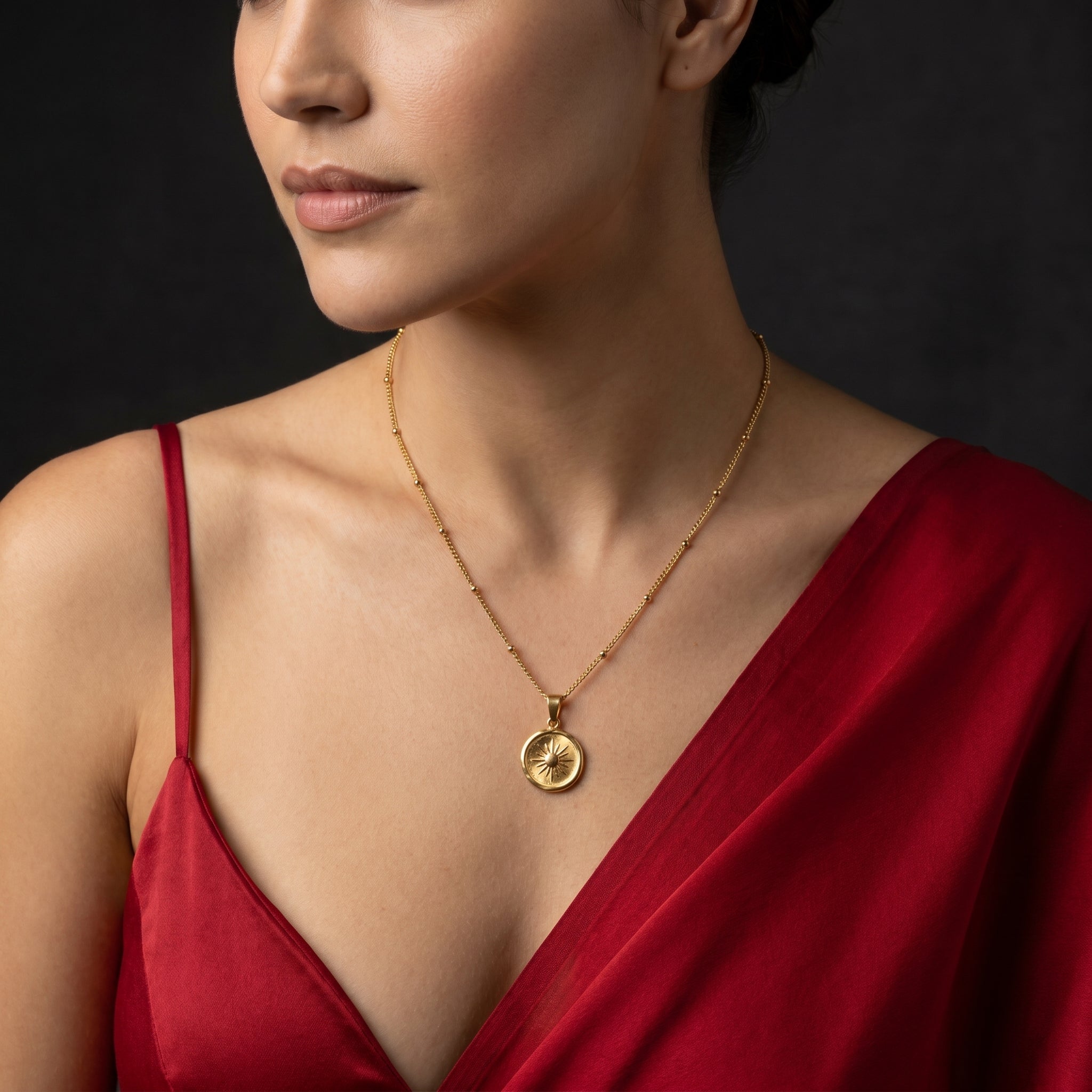 Stamped Pendant Gold
