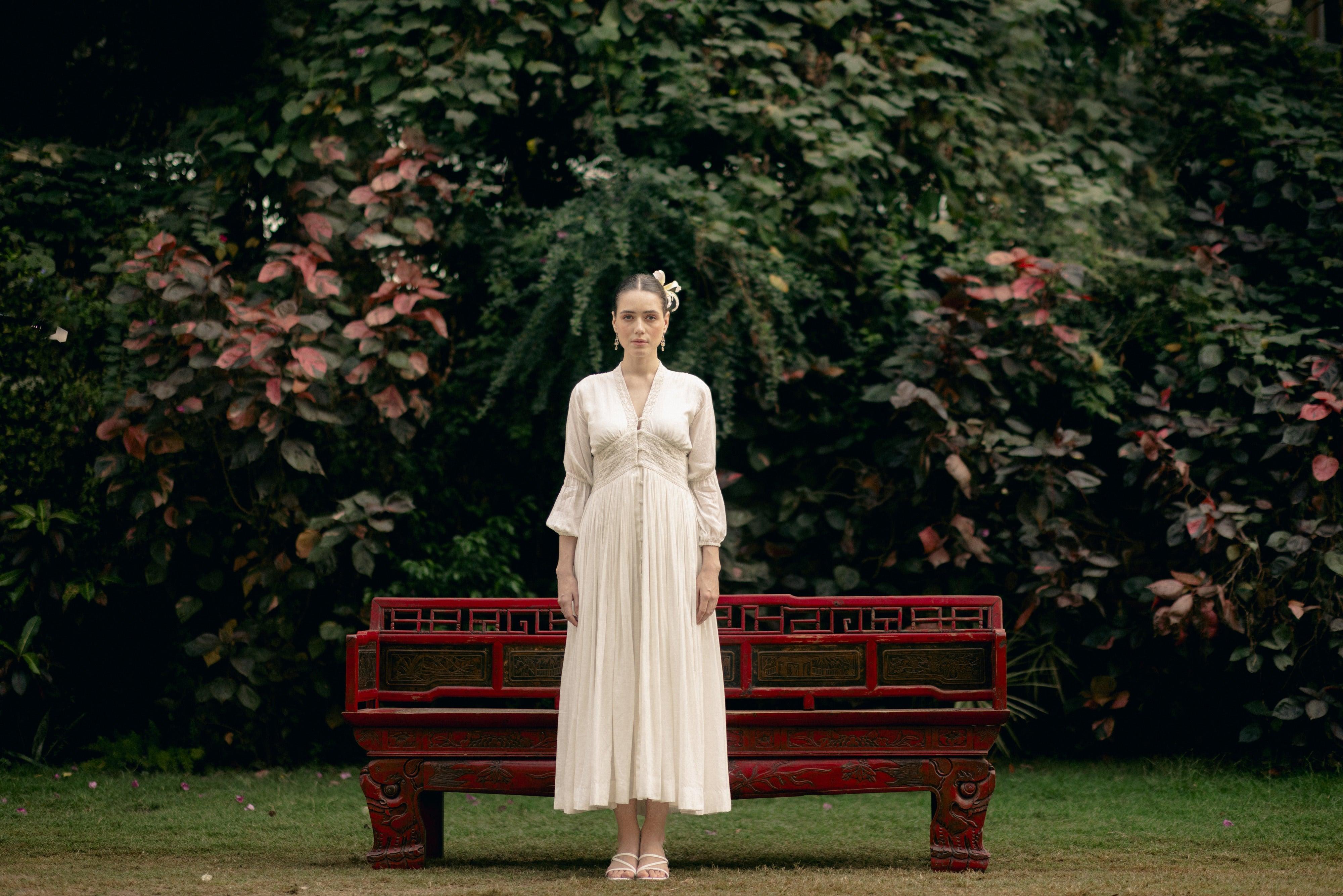 Amara Long White Dress - Ozel