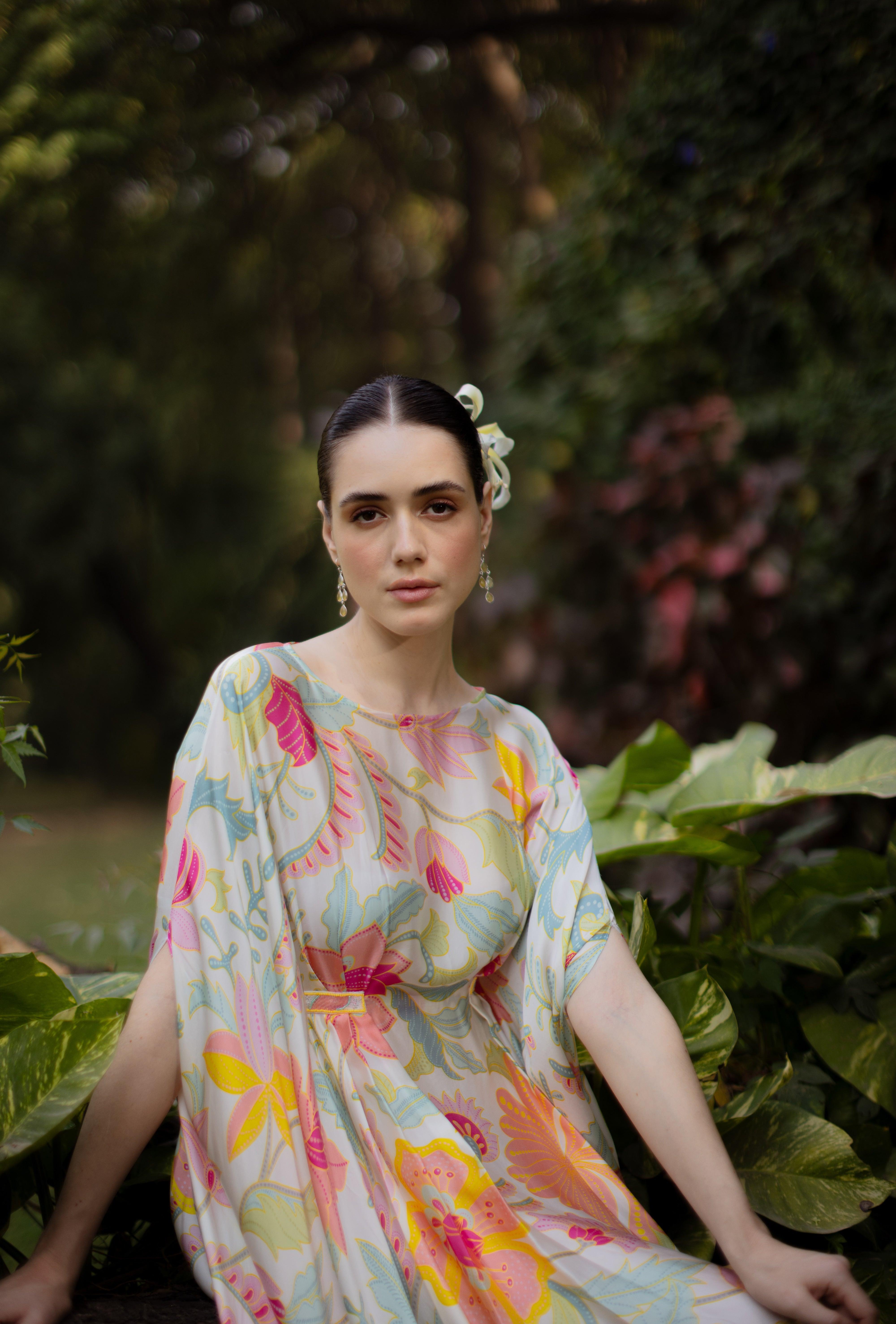 Eva Floral Kaftan Dress - Ozel