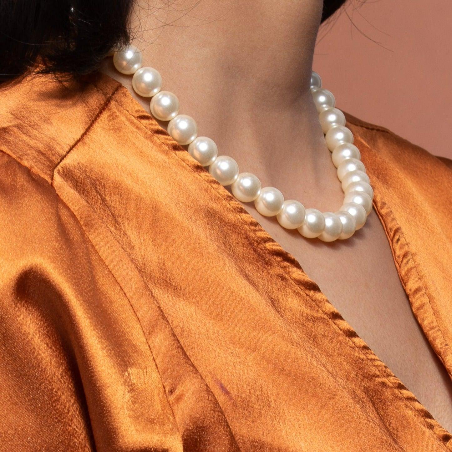 Swarovski Pearl Necklace - White - Ozel