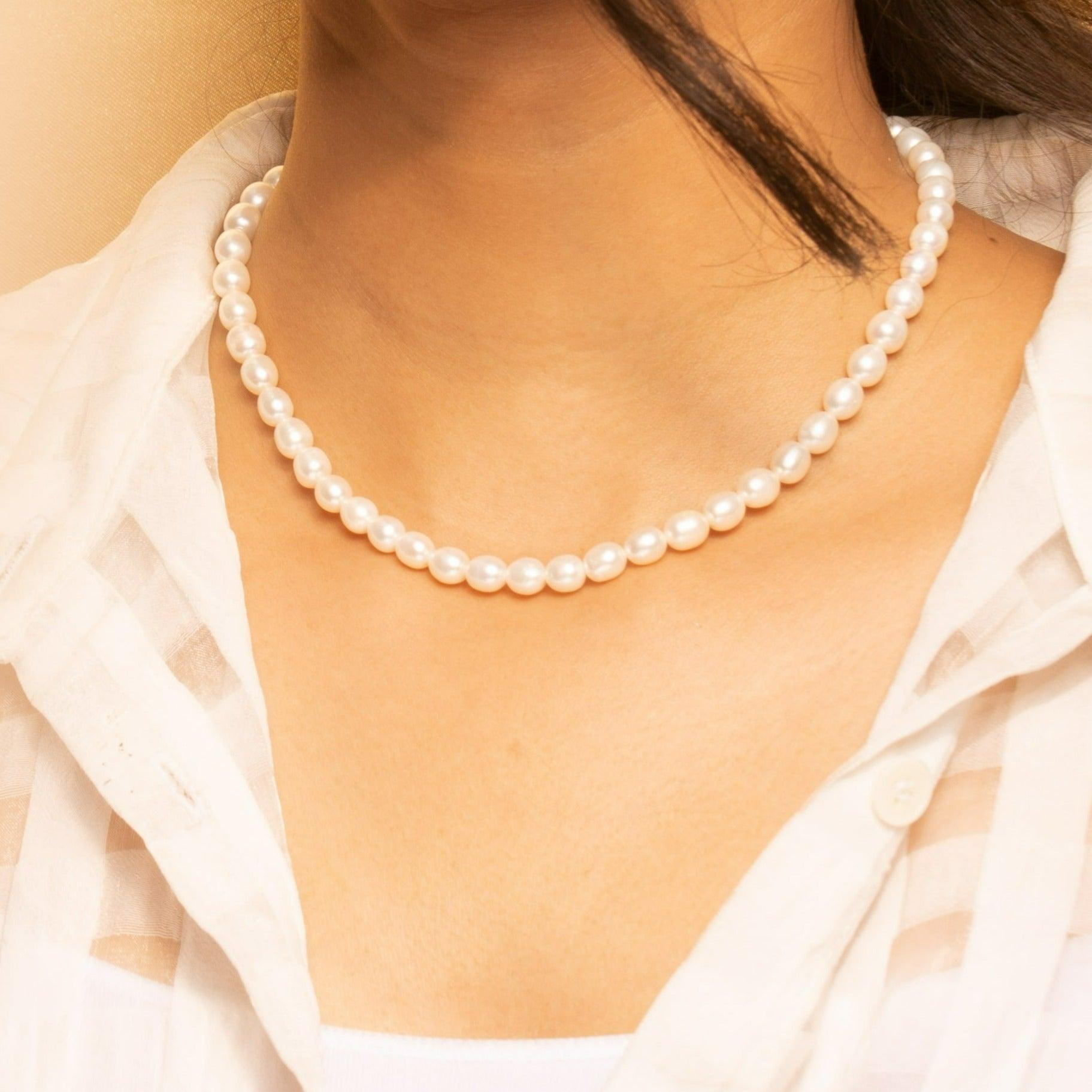 Freshwater Pearl Necklace - White - Ozel