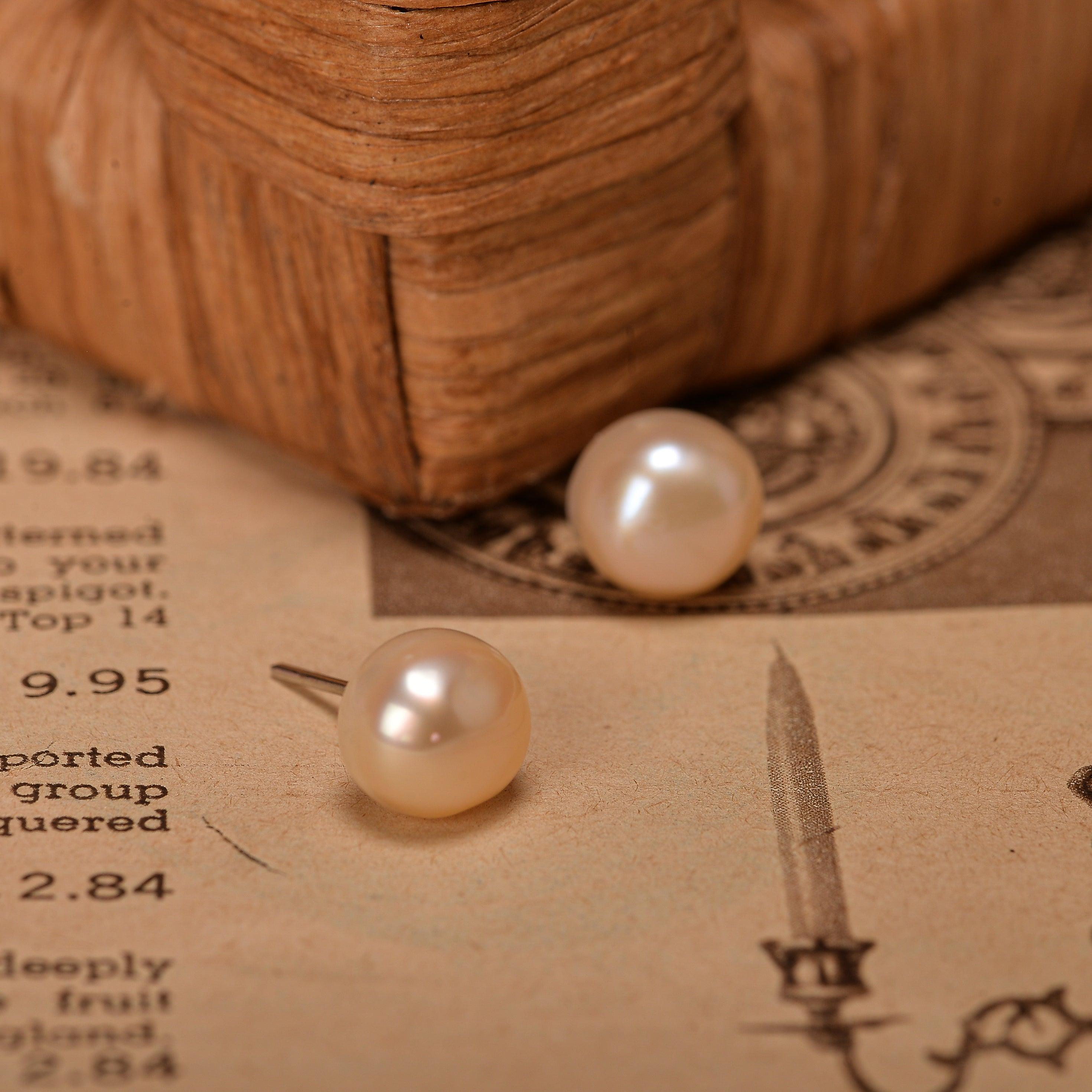 Freshwater Pearl Necklace - Pink