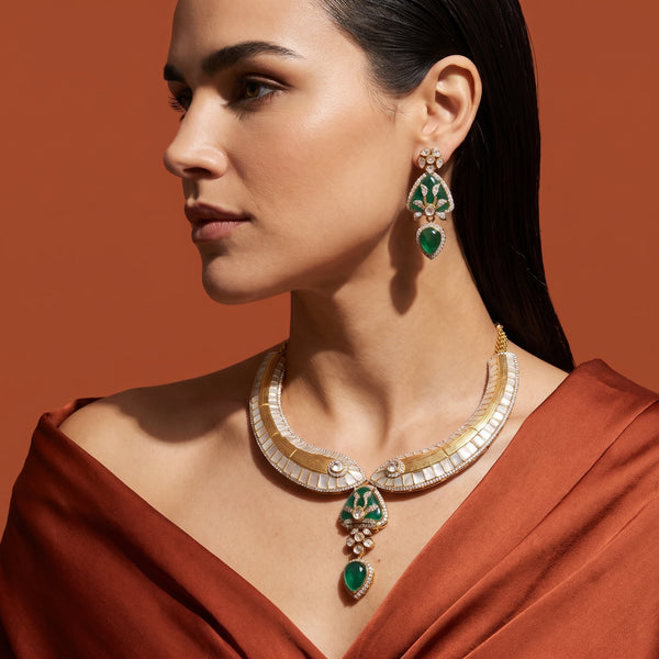 Emerald MOP Collar with Pendant Set