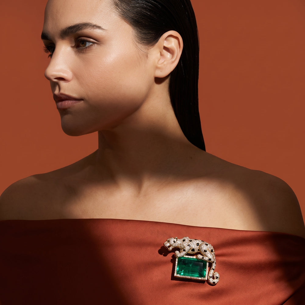 Emerald Leopard Brooch