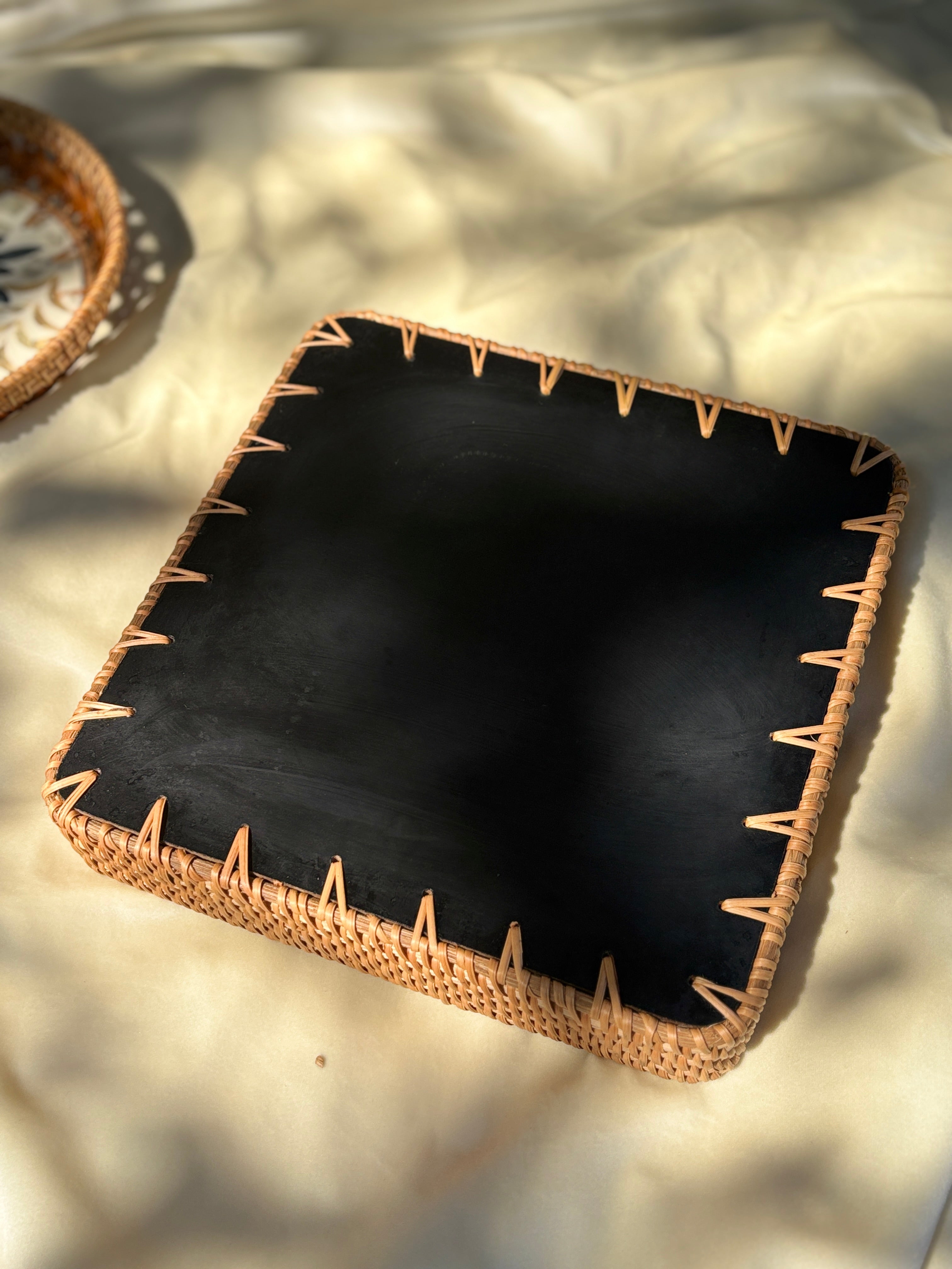 Oyster Artisanal Mother of Pearl Inlay Rattan Tray