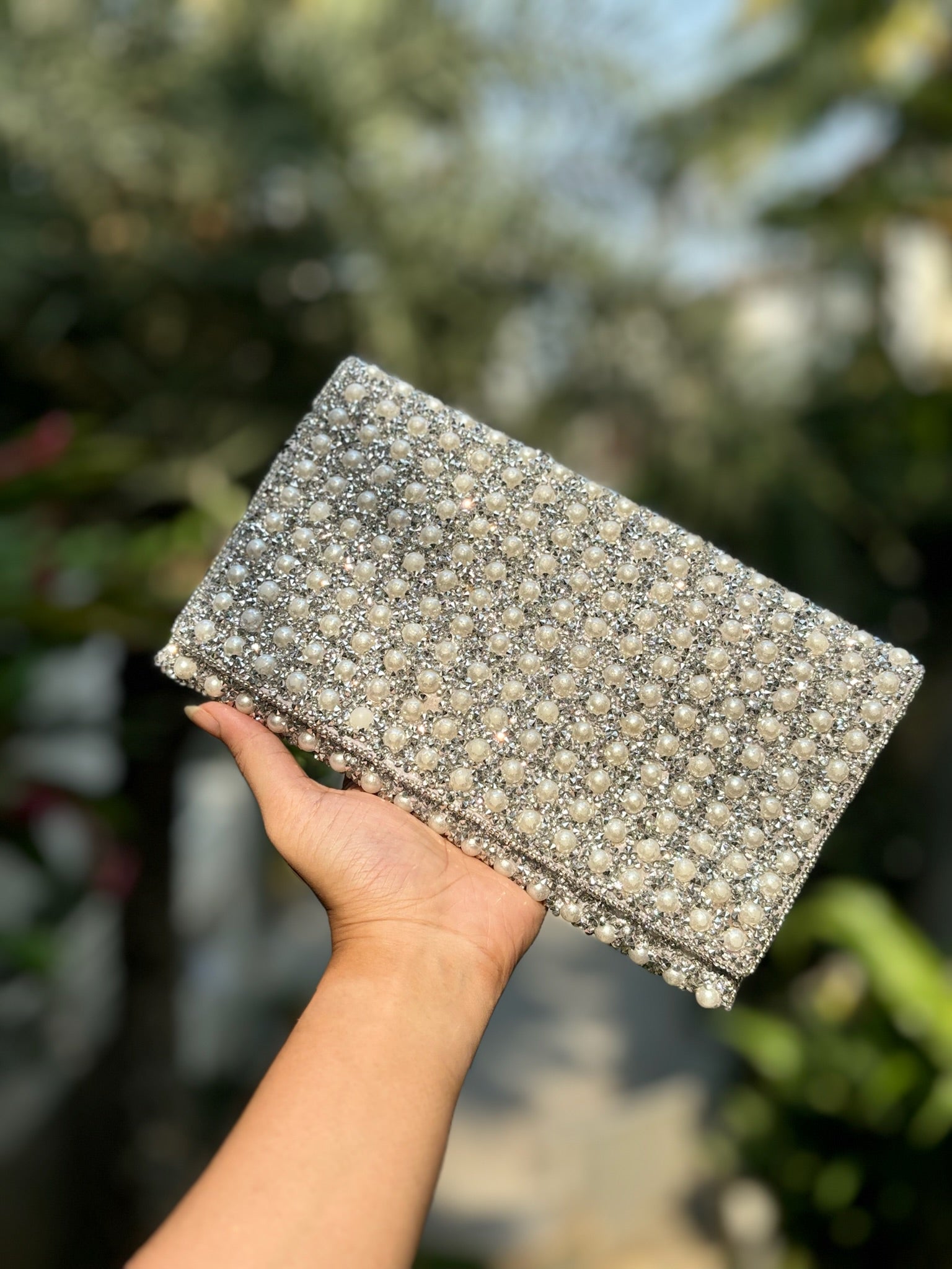 Pearly White Envelope Bag