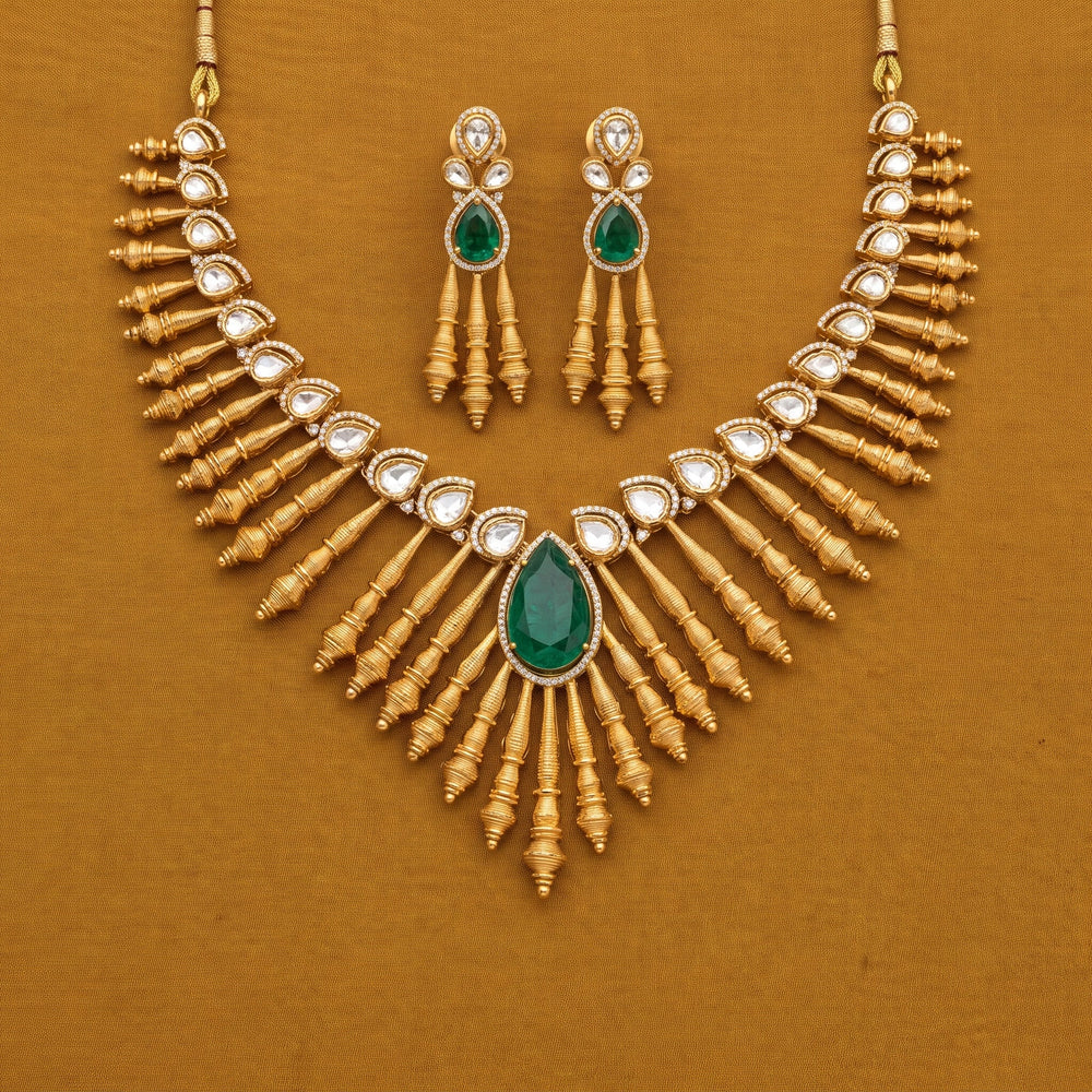 Padma Emerald Necklace Set