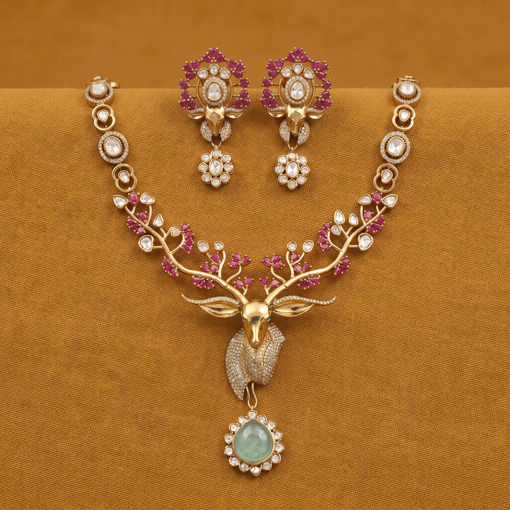 Hiranya Stag Pendant Necklace Set