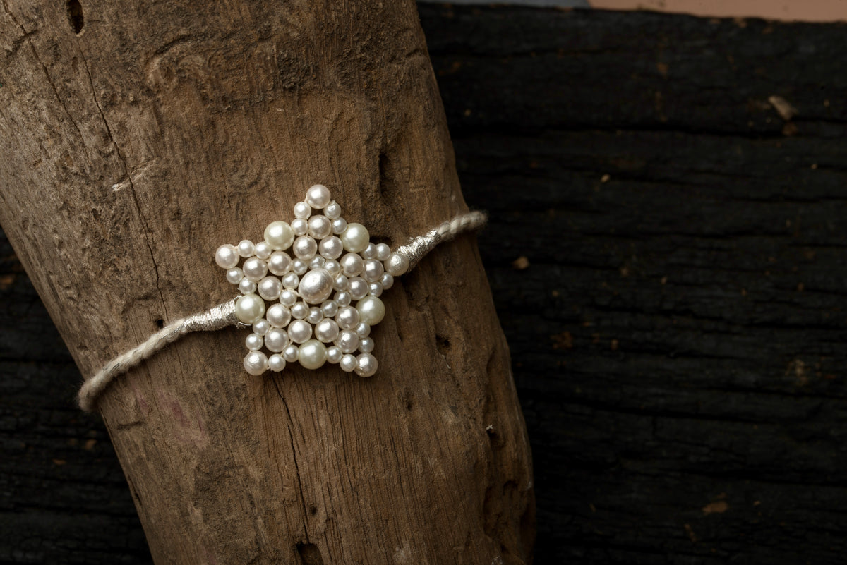 Sitara Pearl Rakhi