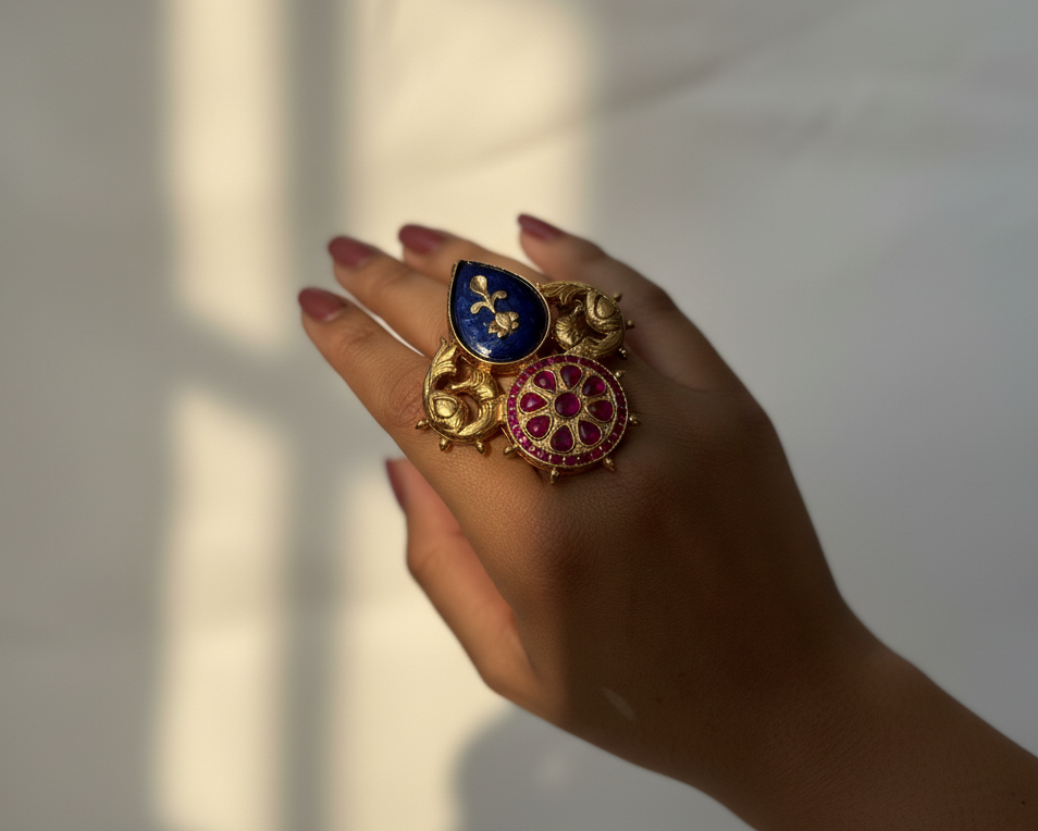 Mehreen floral ring – floral motif top view by Ozel