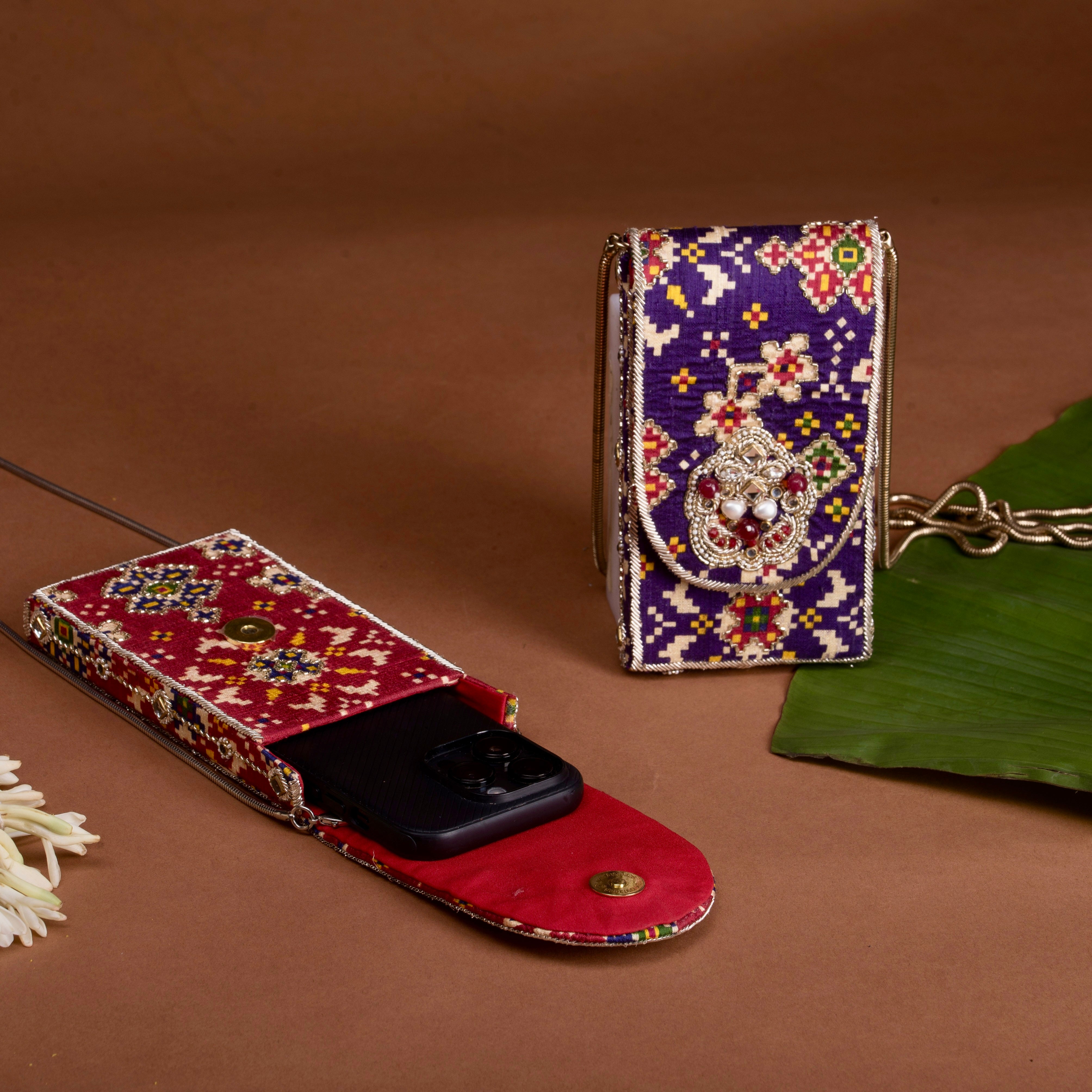 Mobile Sling Bag Patola
