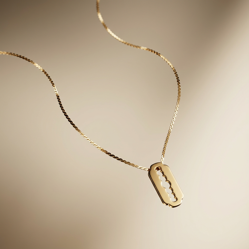 Razor bar pendant necklace – sleek gold bar pendant by Ozel