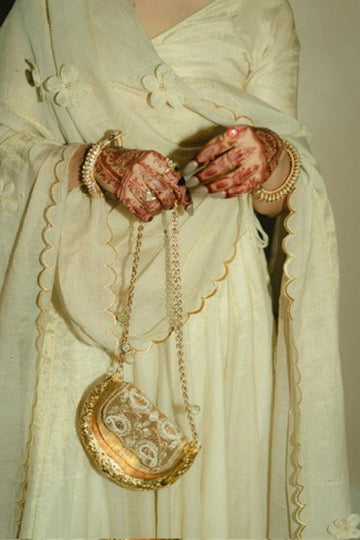 Sanya Malhotra with Amra Beige Hasli Bag