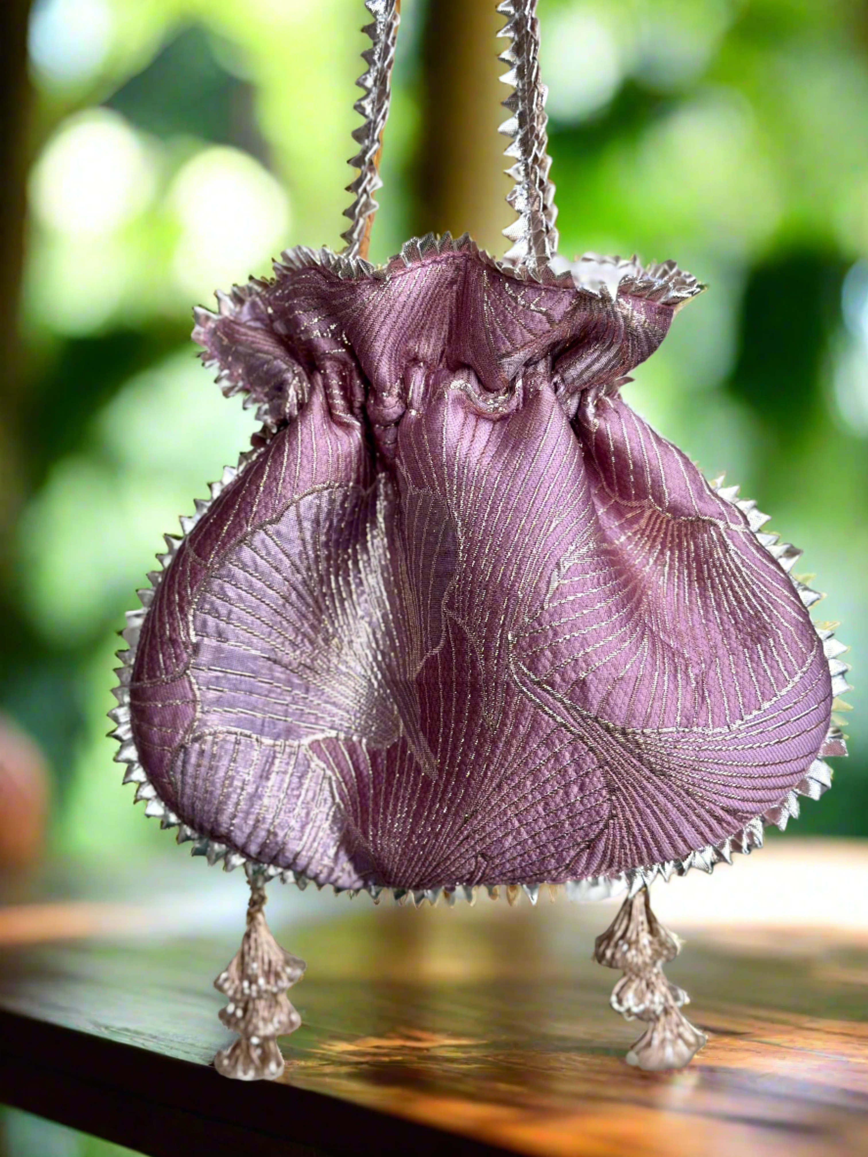 Meera Potli Bag - Ozel