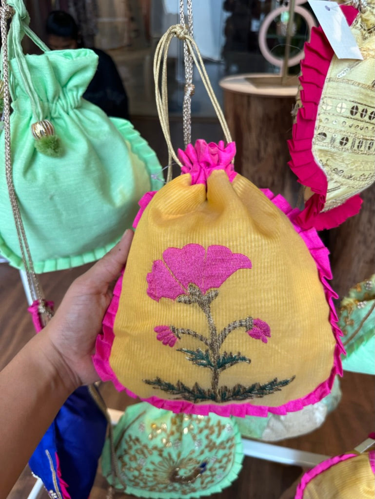 Set of 6 Potli Bags