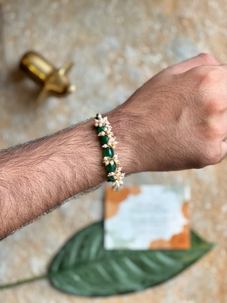Kuldeep Emerald and Pearl line rakhi - Ozel