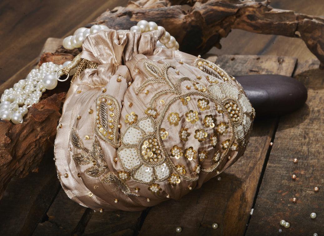 Zara gold potli bag - Ozel