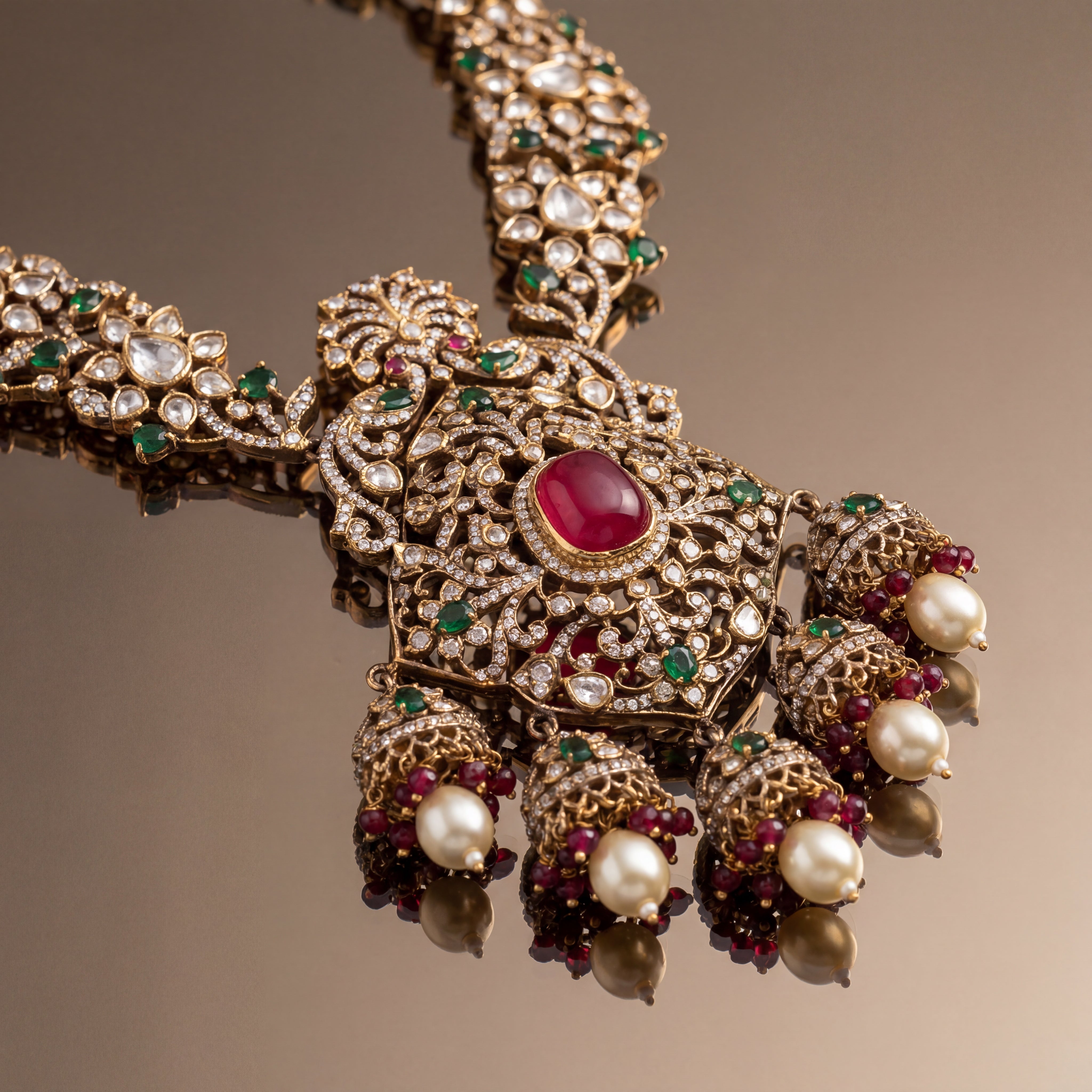 Antara Grand Necklace Set