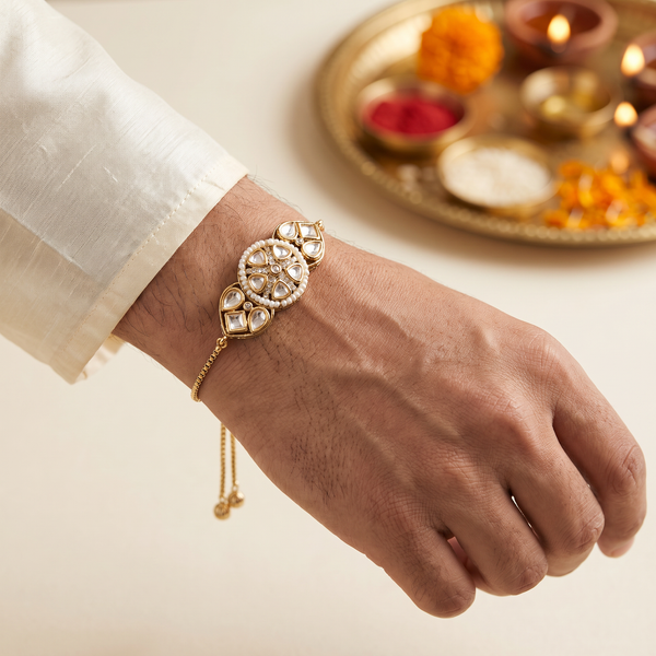 Aarushiv Kundan Rakhi