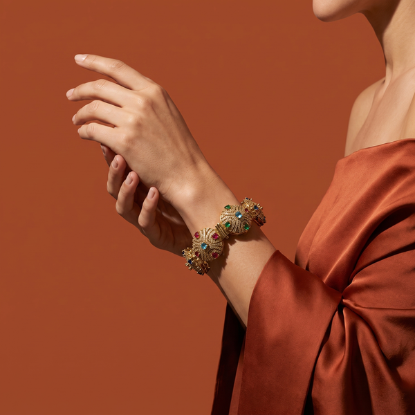 Aavana Navrang Kada