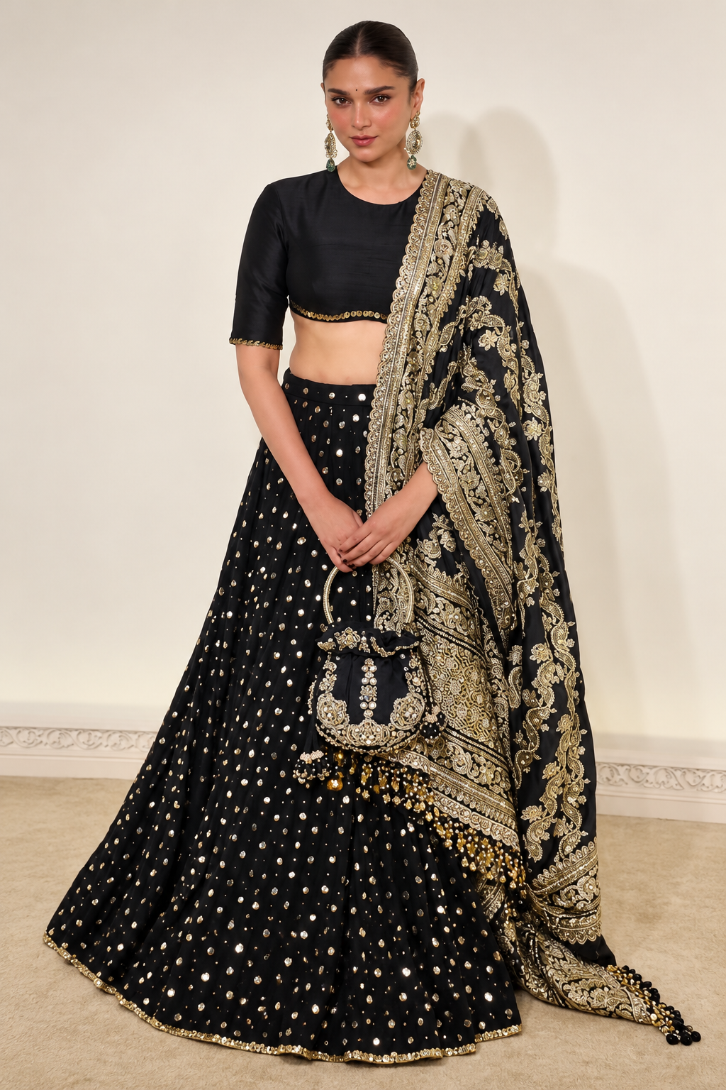 Aditi Rao Hydari with Jadau Potli  Bag