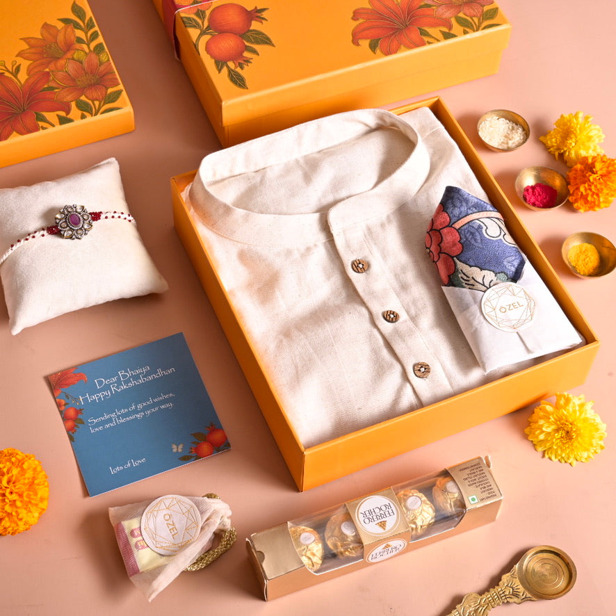 Özel Yash Rakhi Hamper for Bhai Bhabhi