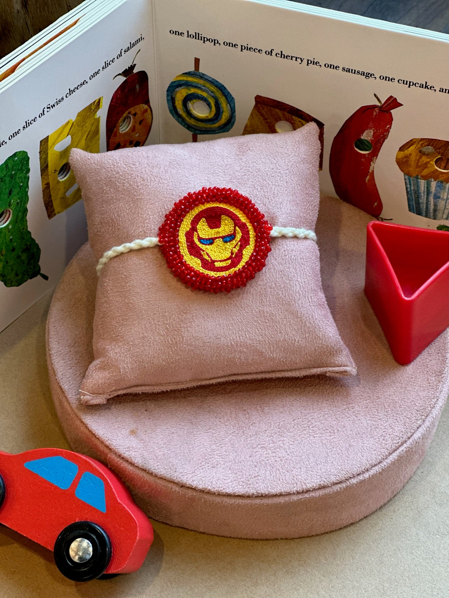 Iron Man Rakhi - Ozel