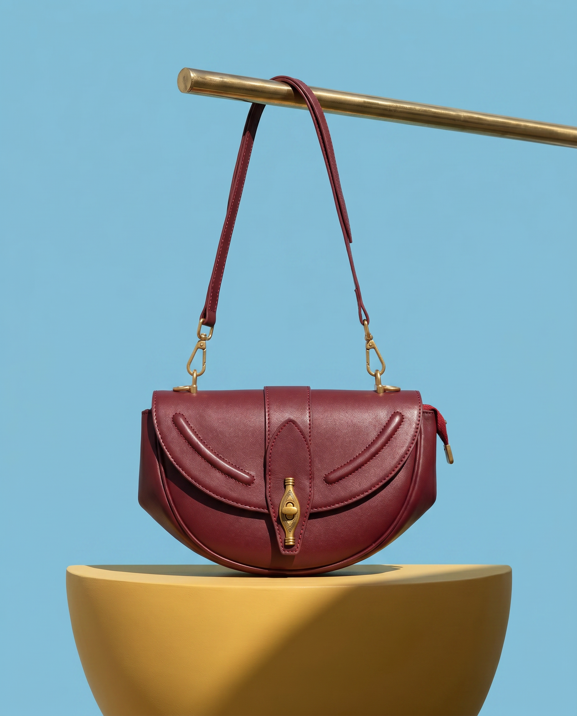 Cabernet Curve Bag