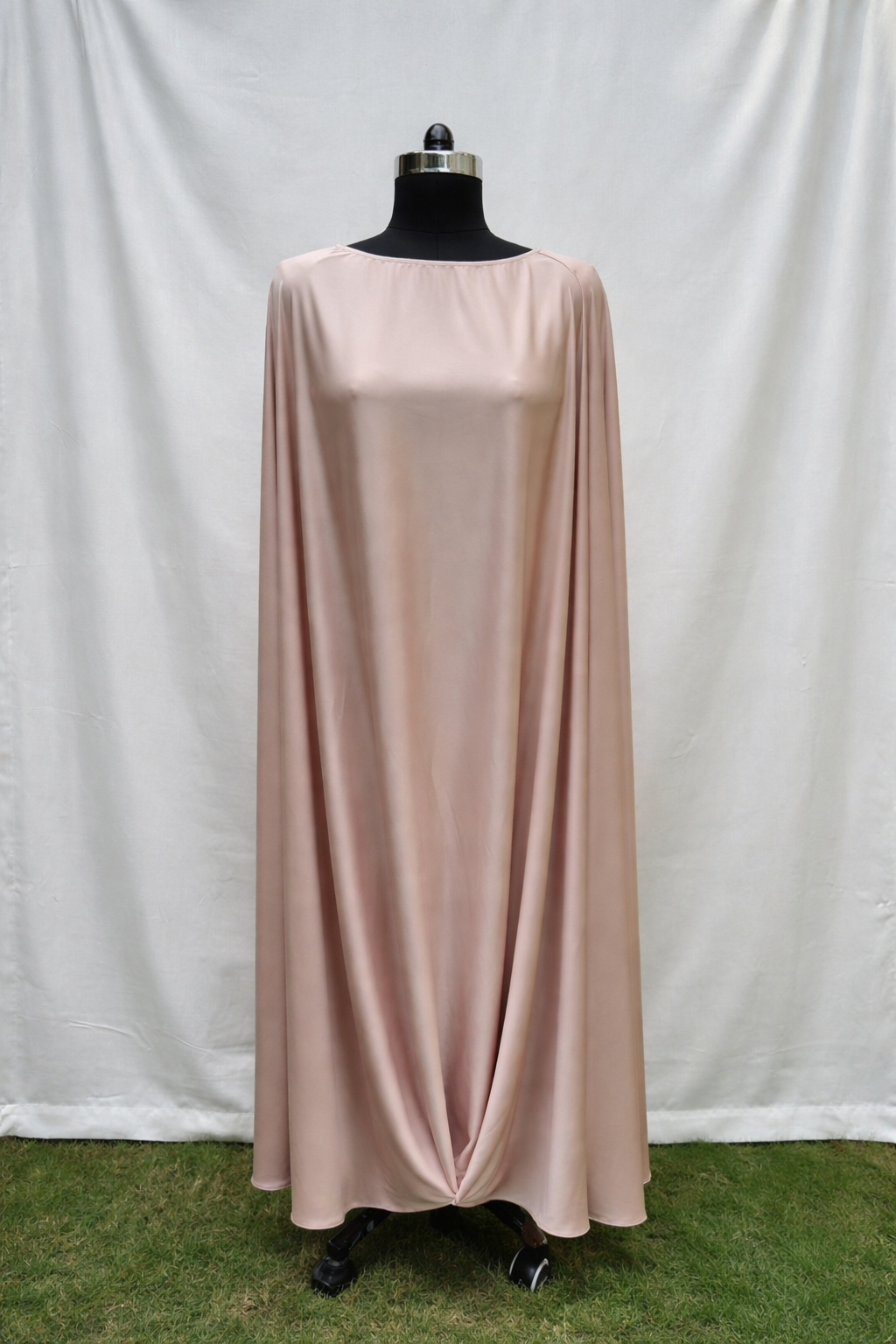 Zayna Kaftan in rose gold (Sale)