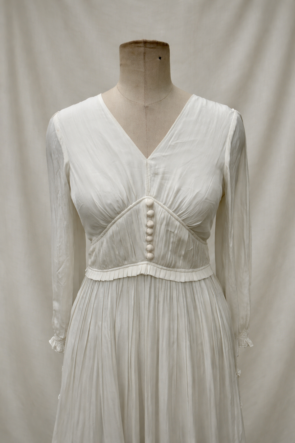 Aria Short Dress – elegant occasion mini by Ozel