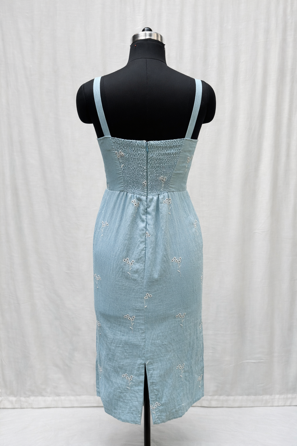 Airflow Linen Corset Dress – structured linen dress by Ozel
