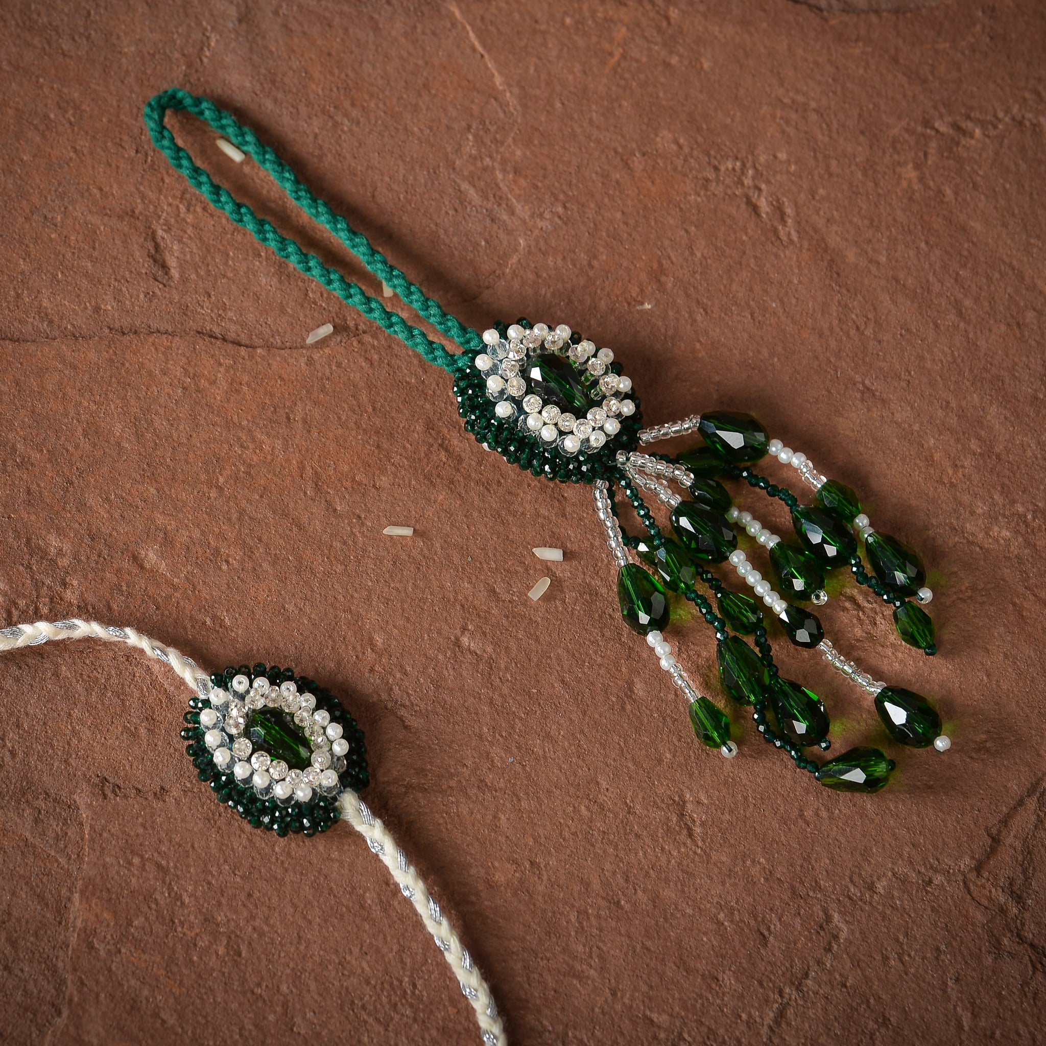Anshuman Emerald Pearl and Stone Green Rakhi Lumba - Ozel
