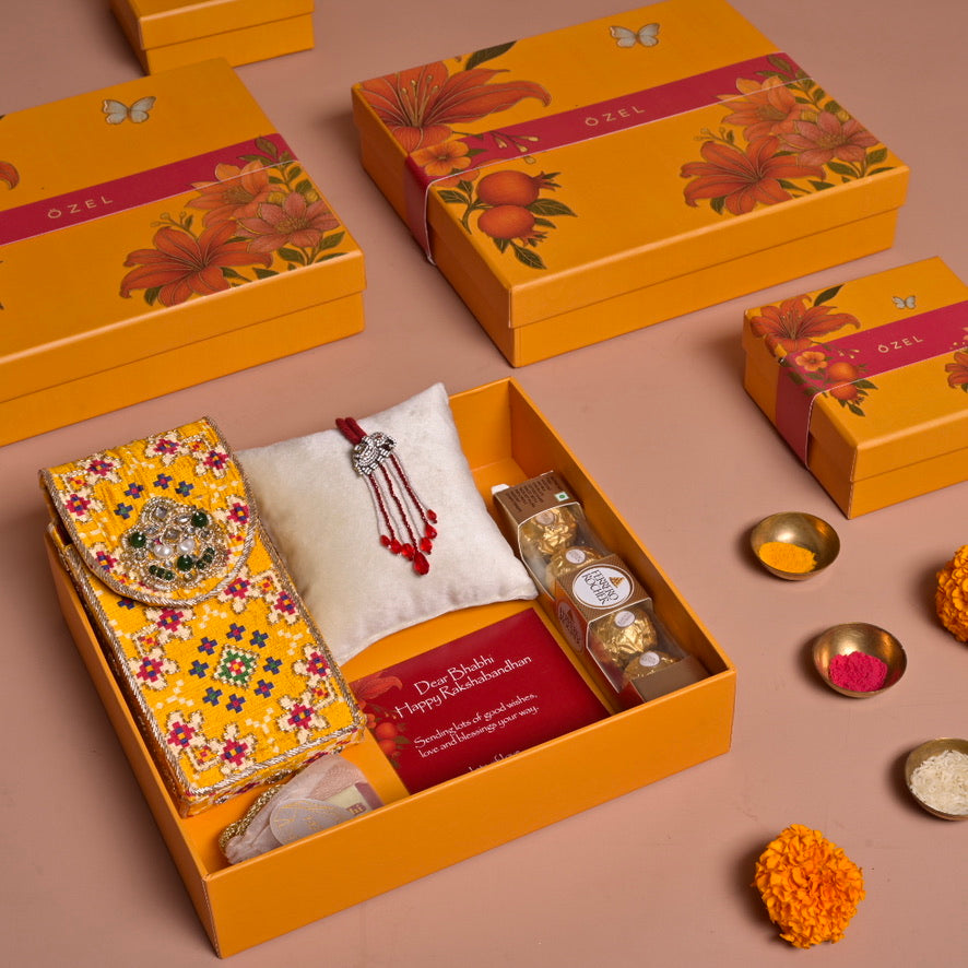 Özel Shubhra Rakhi Hamper for Bhabhi
