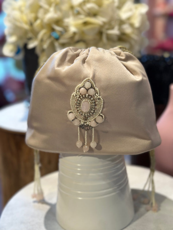 PINK MOTIF BUCKET BAG
