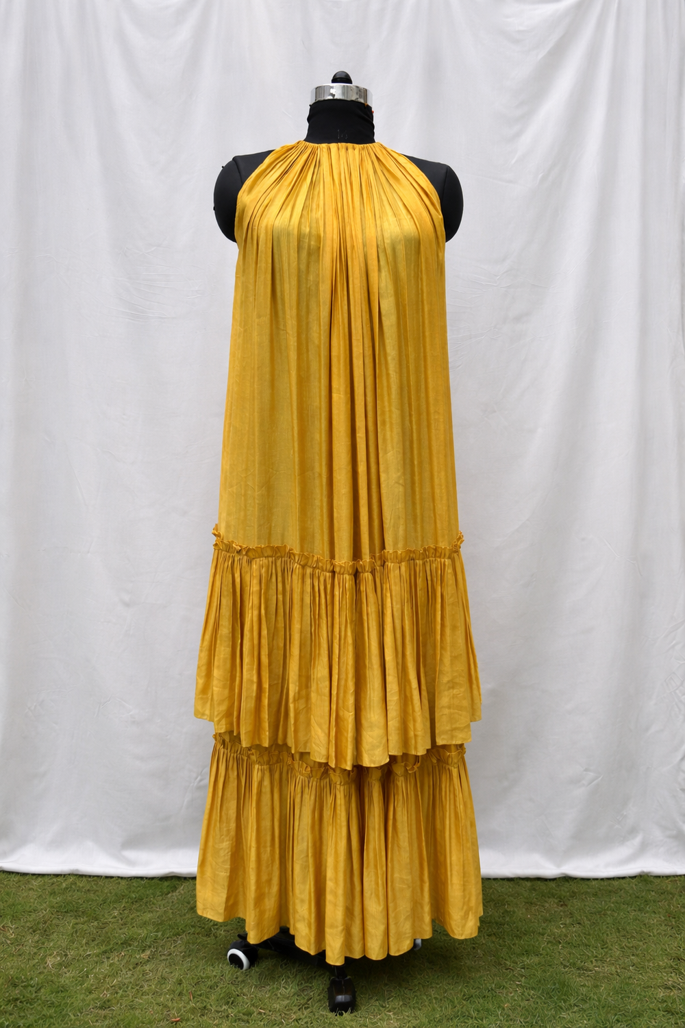 Layla Long Dress – elegant long dress by Ozel